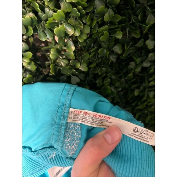 Free People Movement Mesmerize Me Cargo Pant sz Large Poolside Blue NWT - Picture 7 of 7